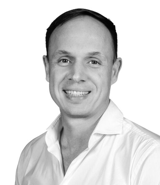 Brendon Macdonald Profile bw tight crop