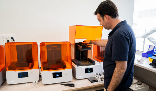 FACTORS THAT AFFECT DENTAL LAB COSTS 3 D PRINTER LEARNING HUB ARTICLE IMAGE