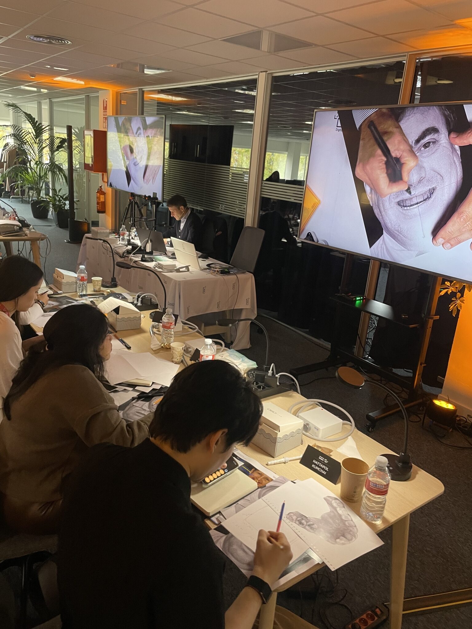 Designing Smiles hands-on course — photo 2